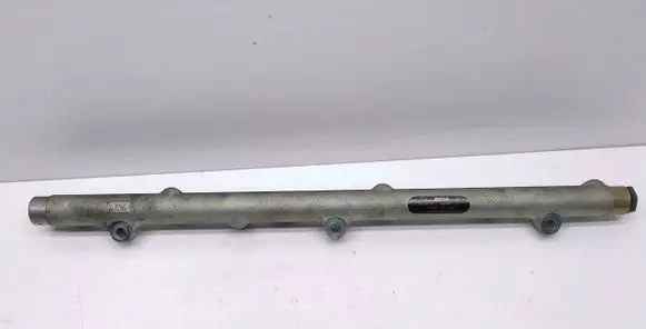 BMW 5 E39 Fuel main line pipe 0445216002 000682