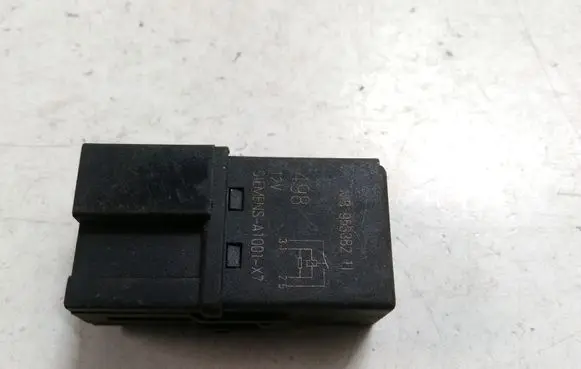 Volvo S40 Other relay MB95338211