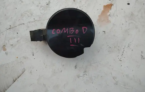 Opel Combo D Fuel tank cap 