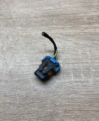 BMW 5 E39 Plug wire 1382189