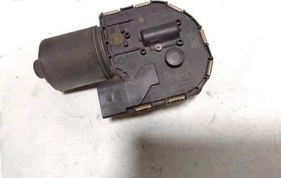 Volkswagen PASSAT B6 Wiper motor 3C2955119B 1397220533