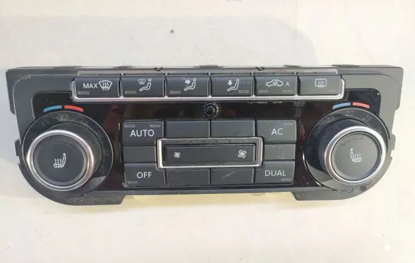 Volkswagen PASSAT B7 Climate control unit 5K0907044ES