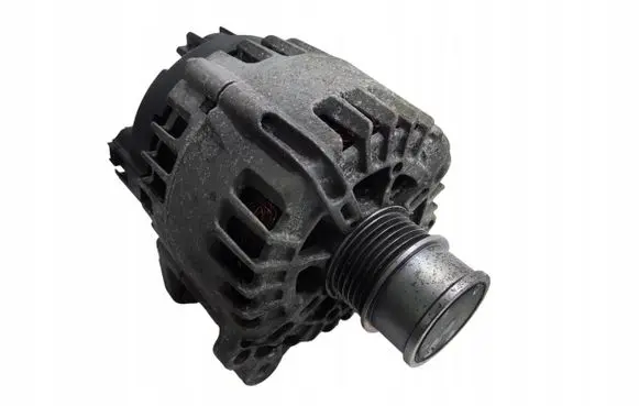 Volkswagen Golf VII Generator/alternator 04C903023M