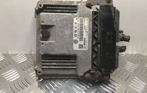 Skoda Superb B6 (3T) Engine control unit/module 03G906021QM 03G906021AN 0281014111