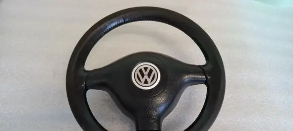 Volkswagen Golf IV Steering wheel 1J0419091P