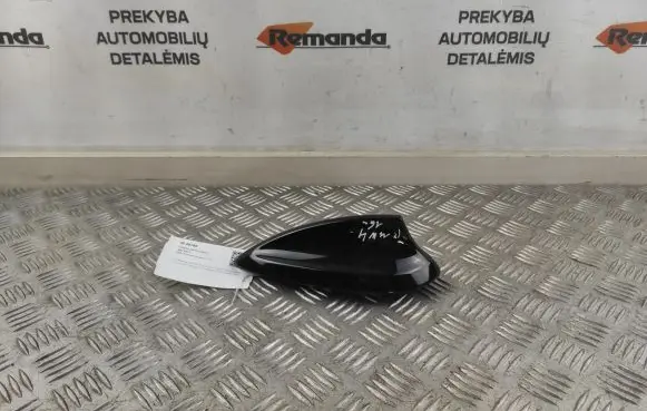 BMW 4 F36 Gran coupe Aerial GPS antenna ED930303403 924096803