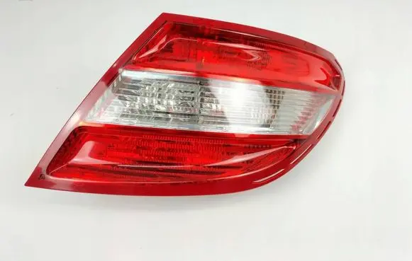 Mercedes-Benz C W204 Rear/tail lights 2048200264