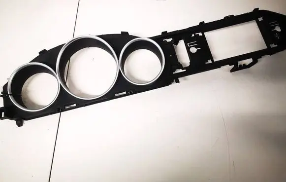 Mercedes-Benz C AMG W204 Dashboard trim A2046890239