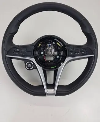 Alfa Romeo Giulia Steering wheel