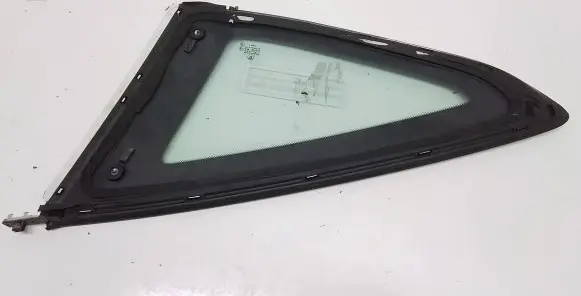 BMW 3 GT F34 Rear side window 7289957