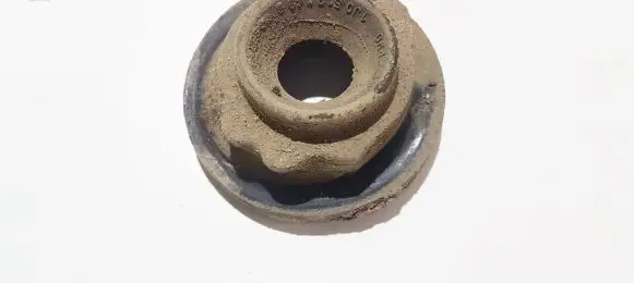 Skoda Octavia Mk1 (1U) Front coil spring rubber mount 1j0512149b