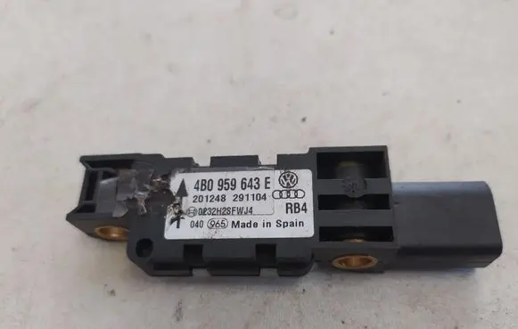 Audi A3 S3 A3 Sportback 8P Airbag deployment crash/impact sensor 4B0959643E