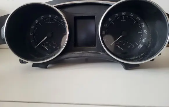 Skoda Superb B6 (3T) Speedometer (instrument cluster) 3T2920941M
