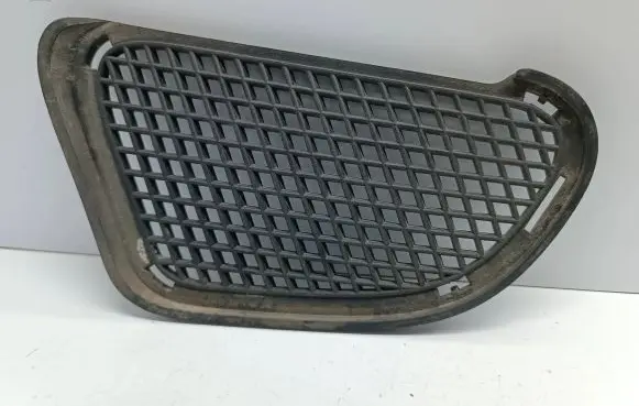 Mercedes-Benz Vaneo W414 Front bumper lower grill A4148850022