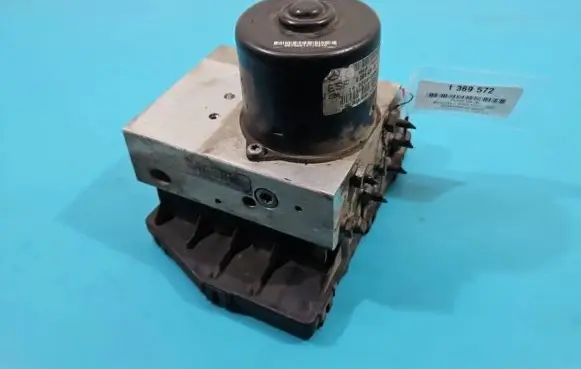 Mercedes-Benz C W203 ABS Pump A0044310512Q02 IMPRK1369572