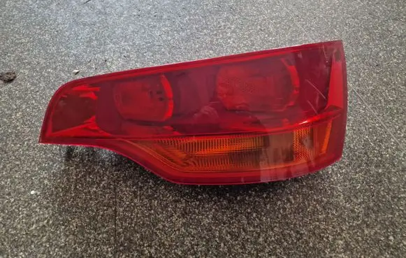 Audi Q7 4L Rear/tail lights