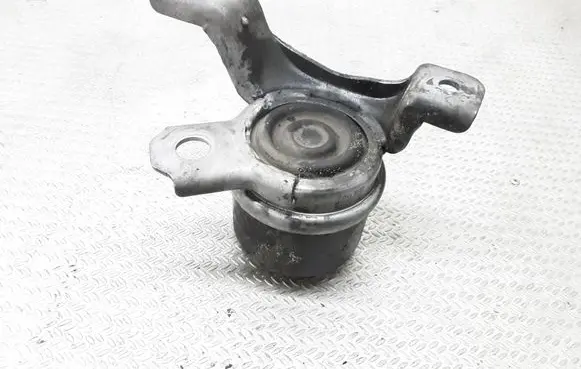 Volvo XC60 Engine mount bracket 31257674