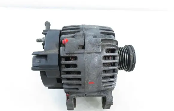 Skoda Fabia Mk2 (5J) Generator/alternator 03F903023E