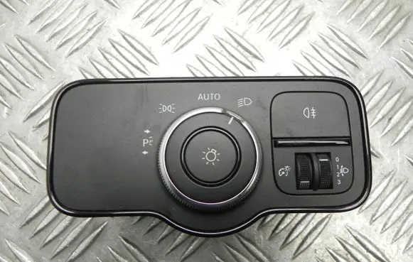 Mercedes-Benz EQC Light switch A9079053102