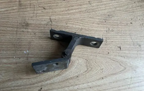 Front door upper hinge