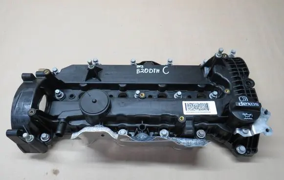 Opel Insignia A Rocker cam cover 55578301