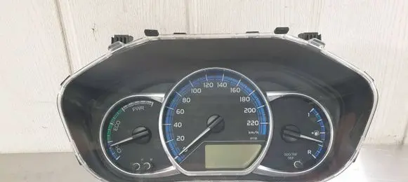 Toyota Yaris Speedometer (instrument cluster) 838000UC91 MB1575809050