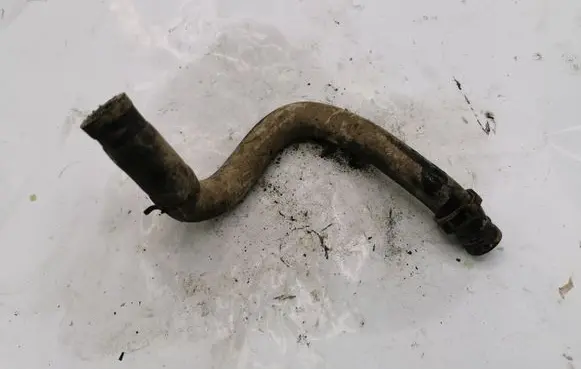 Nissan X-Trail T31 Engine coolant pipe/hose NOCODE