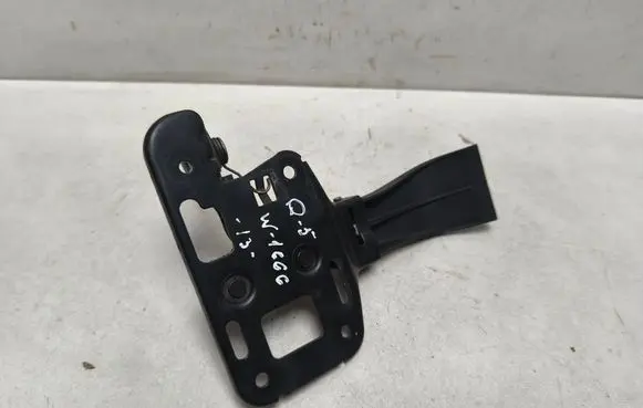 Audi Q5 SQ5 Engine bonnet/hood lock/latch loop/hook 8R0823480A