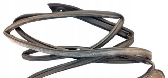 Suzuki Ignis Front door rubber seal 