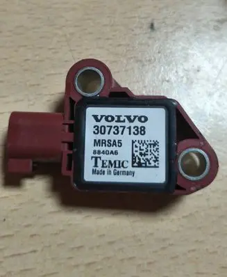 Volvo V50 Airbag deployment crash/impact sensor 30737138 MRSA5 8840A6