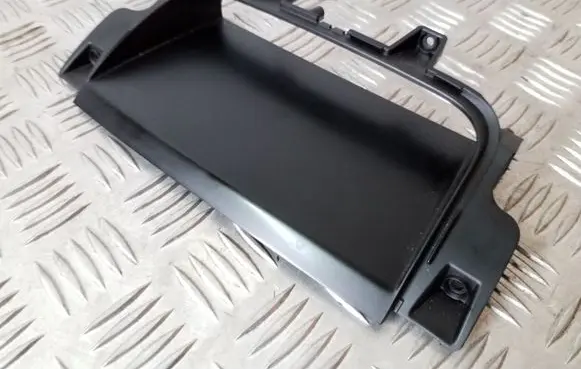 KIA Sorento Panel trim