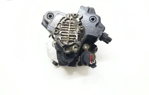 Volvo S80 Fuel injection high pressure pump 8689590 0445010043