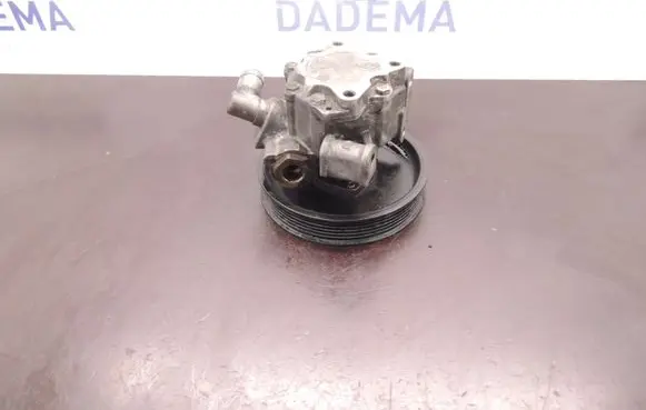 Mercedes-Benz C W203 Power steering pump D213