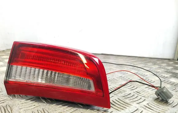 Volvo S60 Tailgate rear/tail lights 30796271 V0LV0S60C 21500101