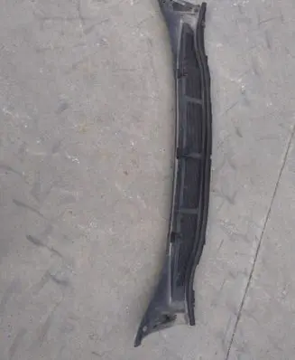 Ford Galaxy Wiper trim EM2BR02216AB