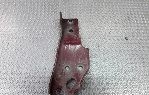 Ford Maverick Front bumper mounting bracket