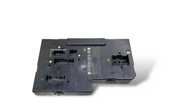 Mercedes-Benz C W204 SAM control unit 5DK01102211 2049019702 2049060205
