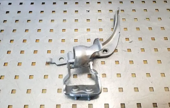 Audi A4 S4 B7 8E 8H Tailgate/trunk/boot hinge