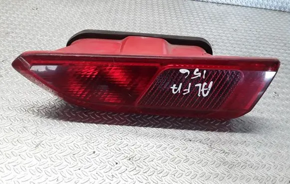 Alfa Romeo 156 Tailgate rear/tail lights