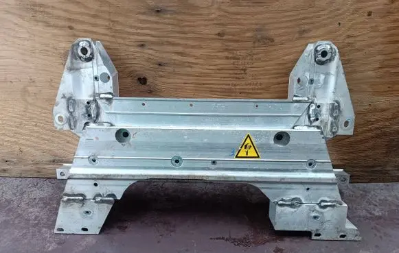 Peugeot 2008 II Front subframe 9825331880 168433597