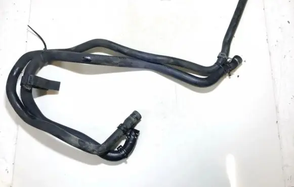 Skoda Octavia Mk1 (1U) Engine coolant pipe/hose