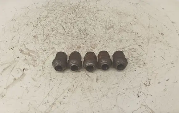 KIA Sorento Nuts/bolts 