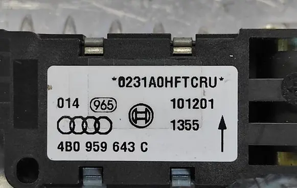 Audi A6 S6 C5 4B Airbag deployment crash/impact sensor 4B0959643C 0231A0HFTCRU