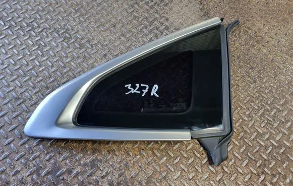 BMW 2 F44 Rear side window 7483158