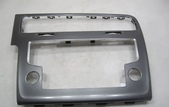 Radio/GPS head unit trim