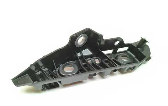 Volkswagen PASSAT B8 Front bumper mounting bracket 3C0807050