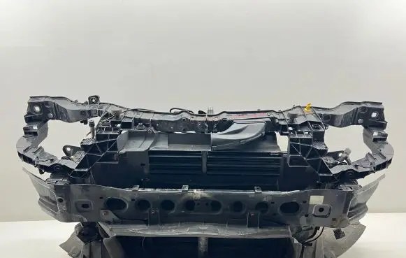 Ford Focus Front piece kit 