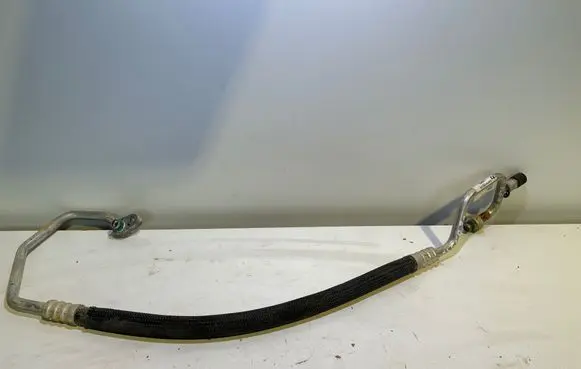 Air conditioning (A/C) pipe/hose