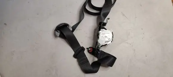 Dodge Durango Front seatbelt P6JW83DX9AE TR11322Z1273