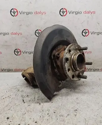 Ford Mondeo Mk III Rear wheel hub 1s712k317ab